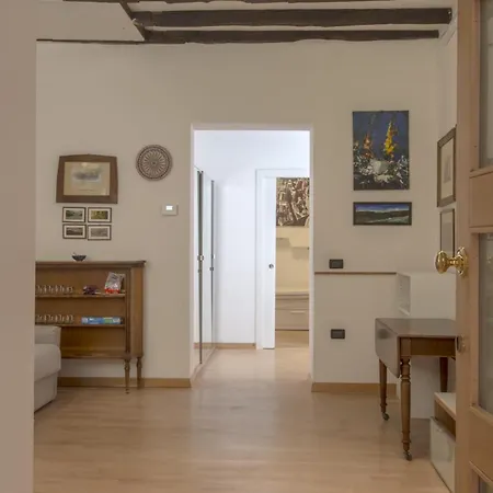 Vivi Apartment *